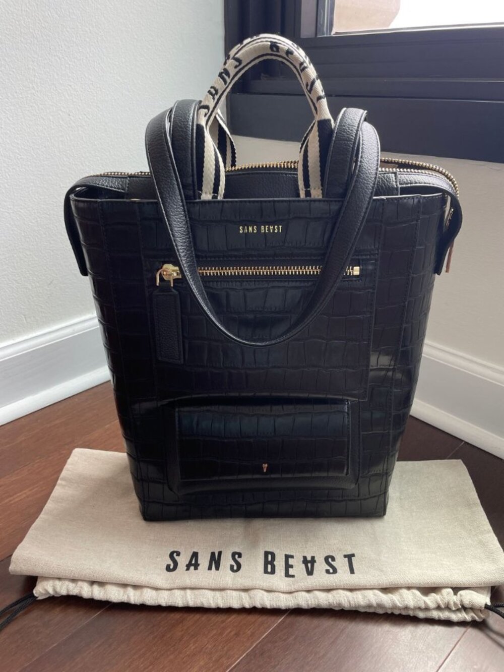 SANS BEAST | Universal Tote - Black Croc